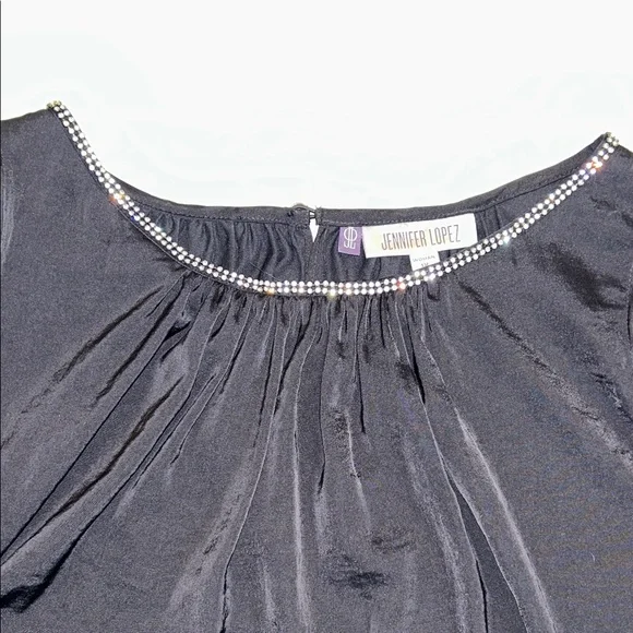 Jennifer Lopez Elegant Black Tank with Silver Detailing - Picture 3 of 5